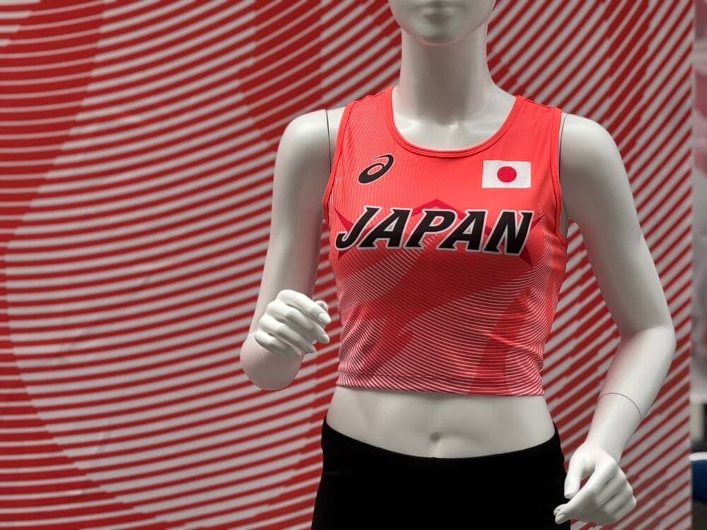 「東京2025デフリンピック」開催目前!コミュニケーションツールとなる手話や公式ユニフォームにも注目