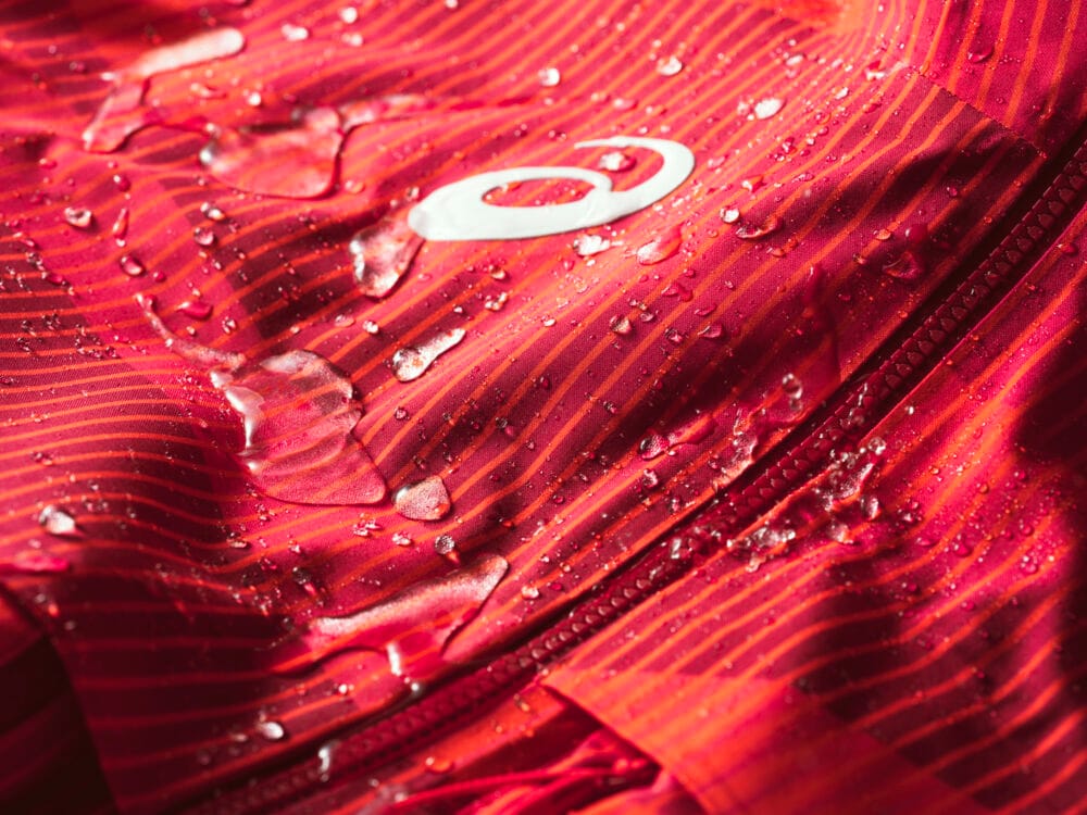 実用性も、SDGsも-アシックスがつくる未来へつなぐユニフォーム