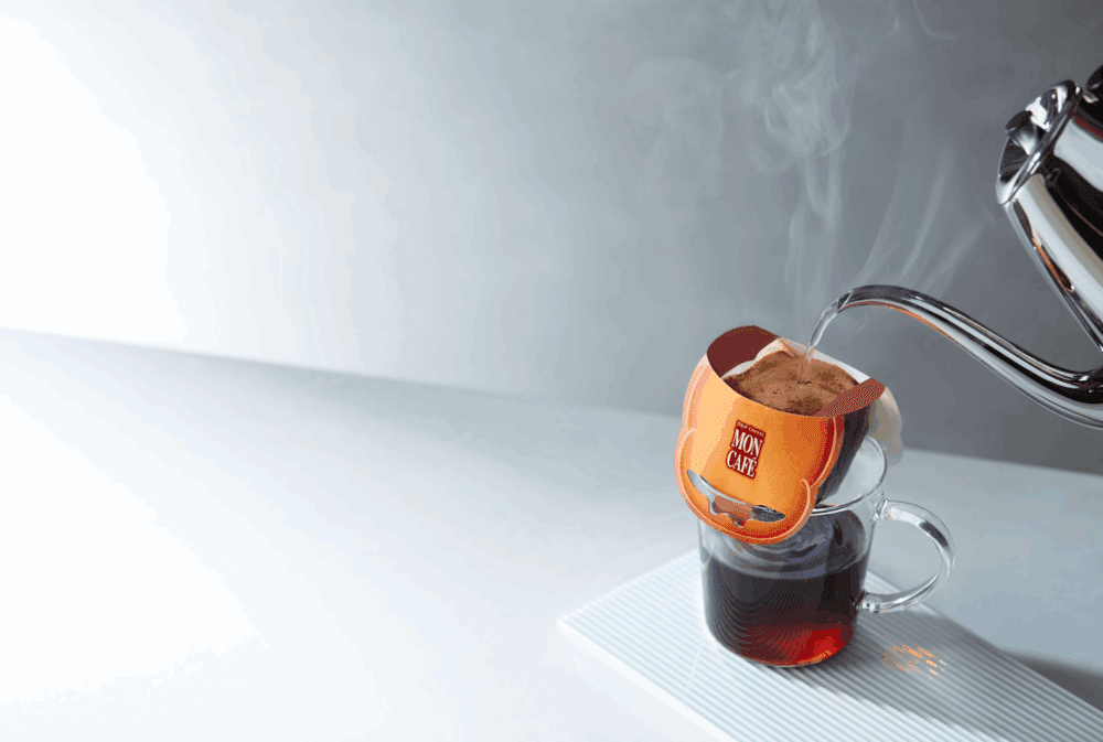 一杯のコーヒーが未来を変える 片岡物産「モンカフェ」がリニューアル