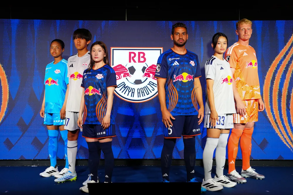 アディダスを新サプライヤーに迎えたRB大宮アルディージャ。「大宮から