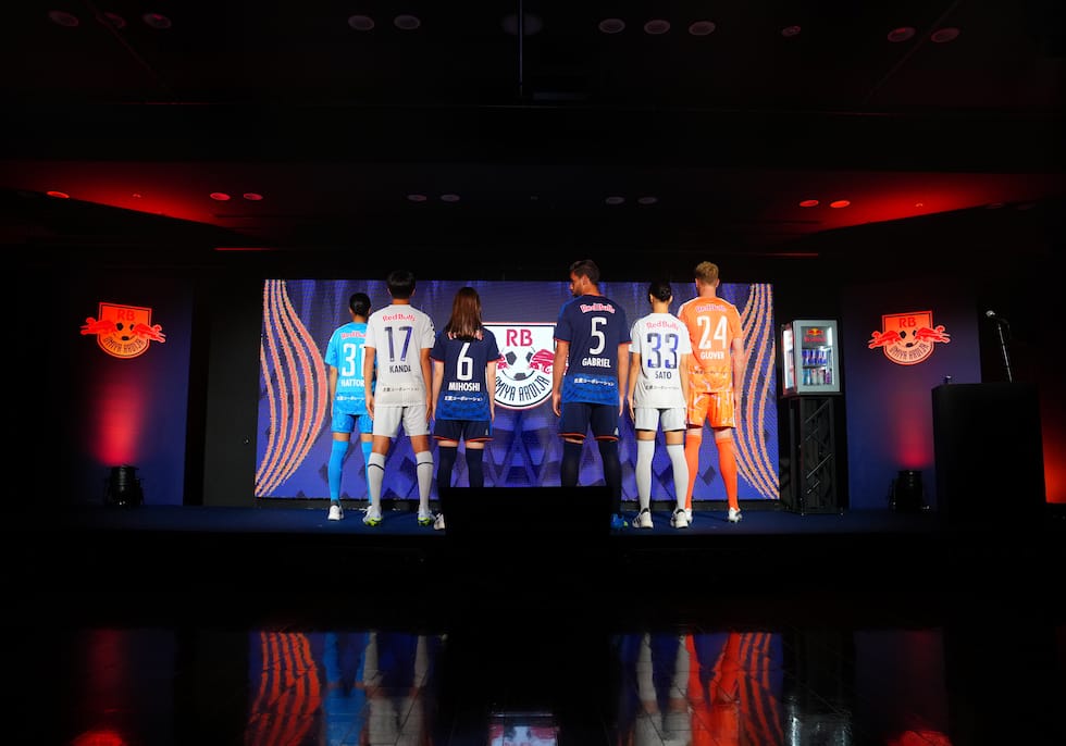 アディダスを新サプライヤーに迎えたRB大宮アルディージャ。「大宮から日本全国へ」理念が共鳴した新ユニフォーム発表会レポート！